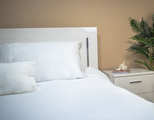 Soft, breathable lyocell bed sheets with a smooth, silky texture and a beautiful drape, designed to keep you cool and comfortable throughout the night.


